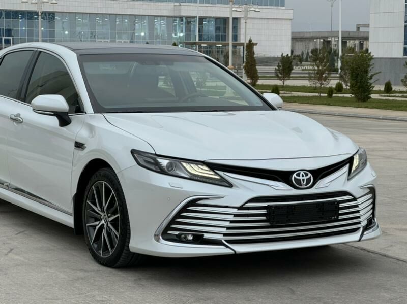 Toyota Camry 2022 - 650 000 TMT - Ашхабад - img 9