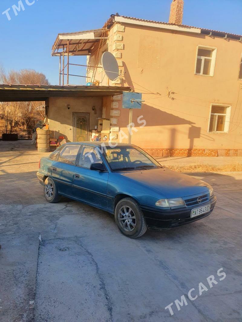 Opel Astra 1992 - 24 000 TMT - Дашогуз - img 5