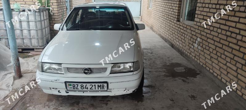 Opel Vectra 1991 - 45 000 TMT - Mary - img 6