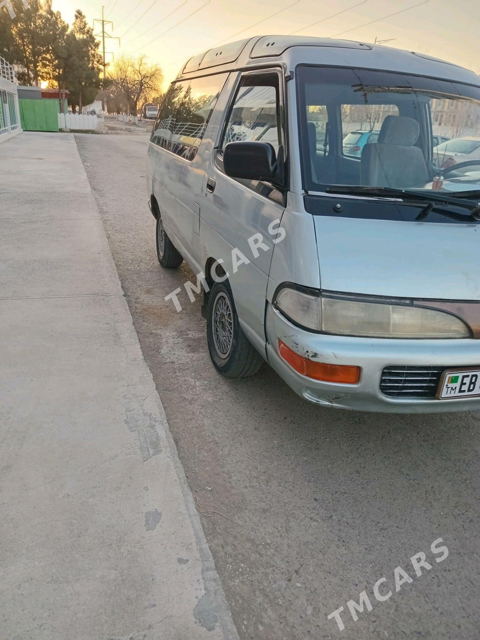 Toyota Lite ace 1995 - 30 000 TMT - Türkmenabat - img 4