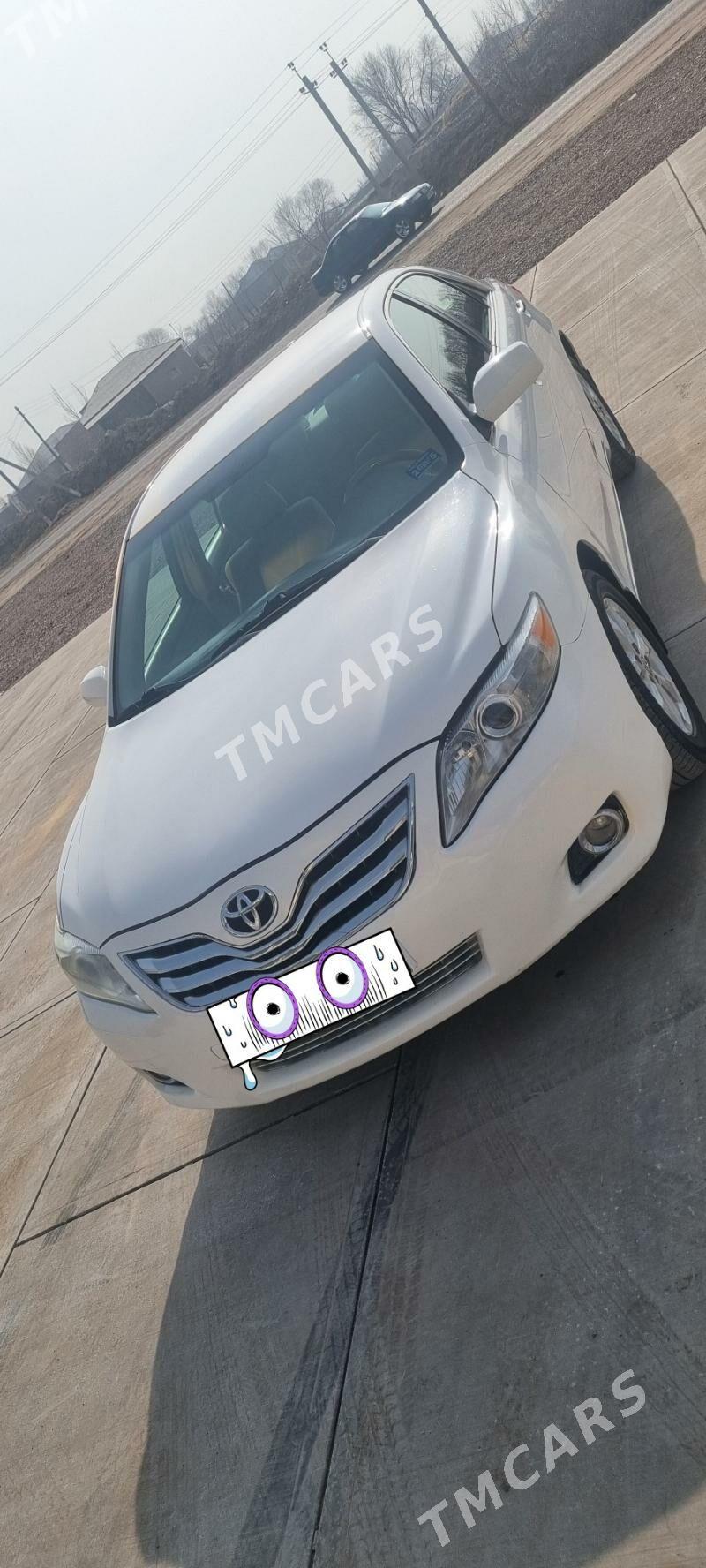 Toyota Camry 2011 - 165 000 TMT - Gubadag - img 2