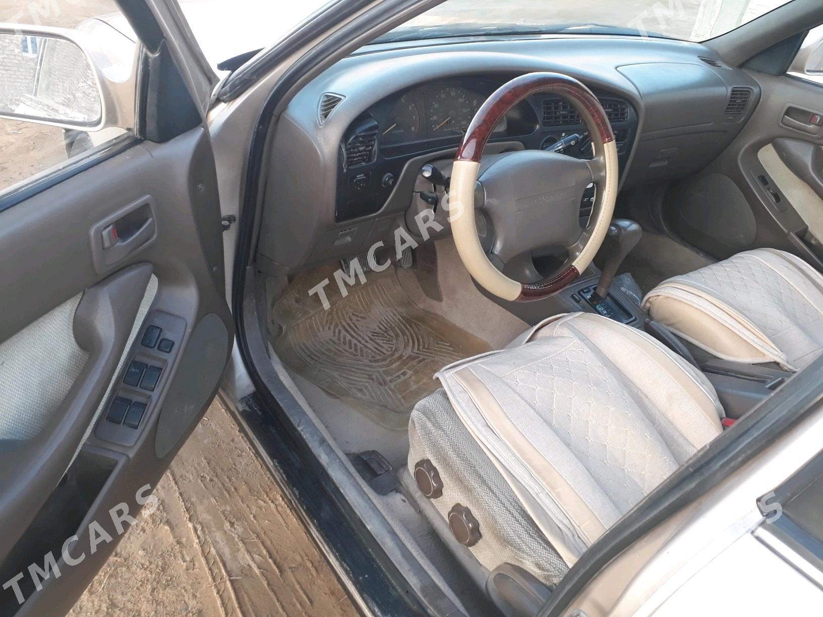 Toyota Camry 1994 - 77 000 TMT - Сакарчага - img 8