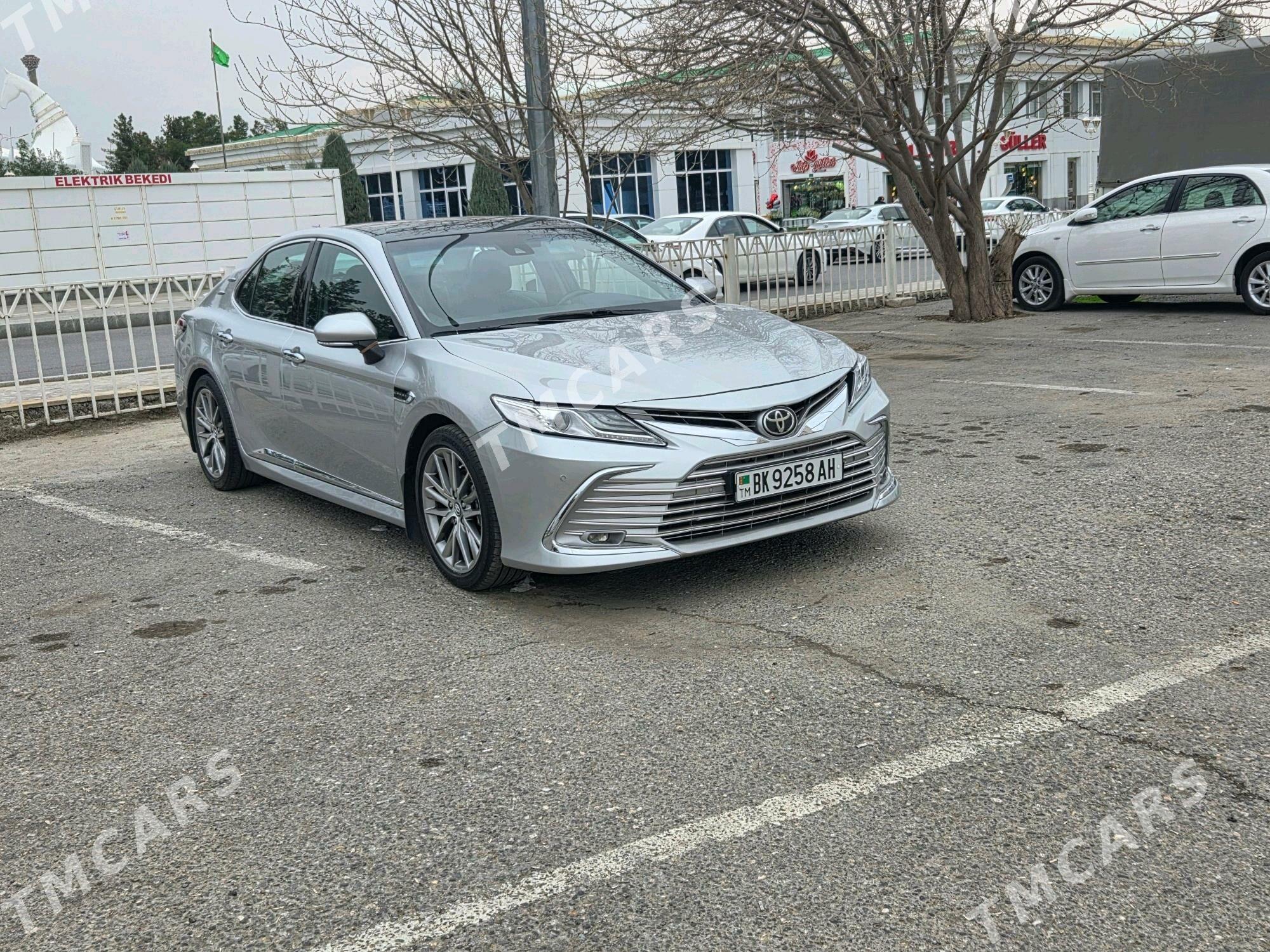 Toyota Camry 2018 - 365 000 TMT - Ашхабад - img 3