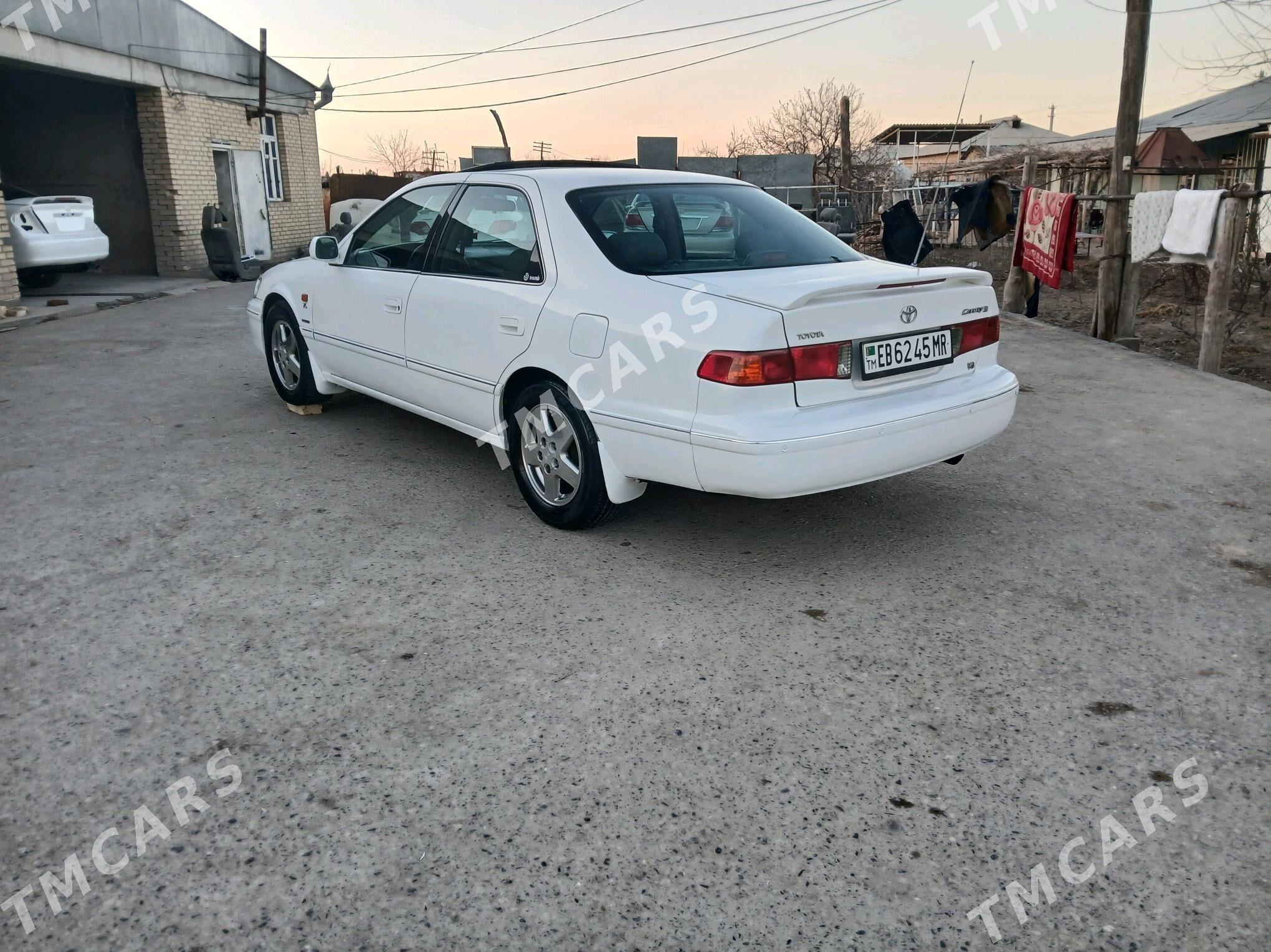 Toyota Camry 2000 - 150 000 TMT - Мары - img 5