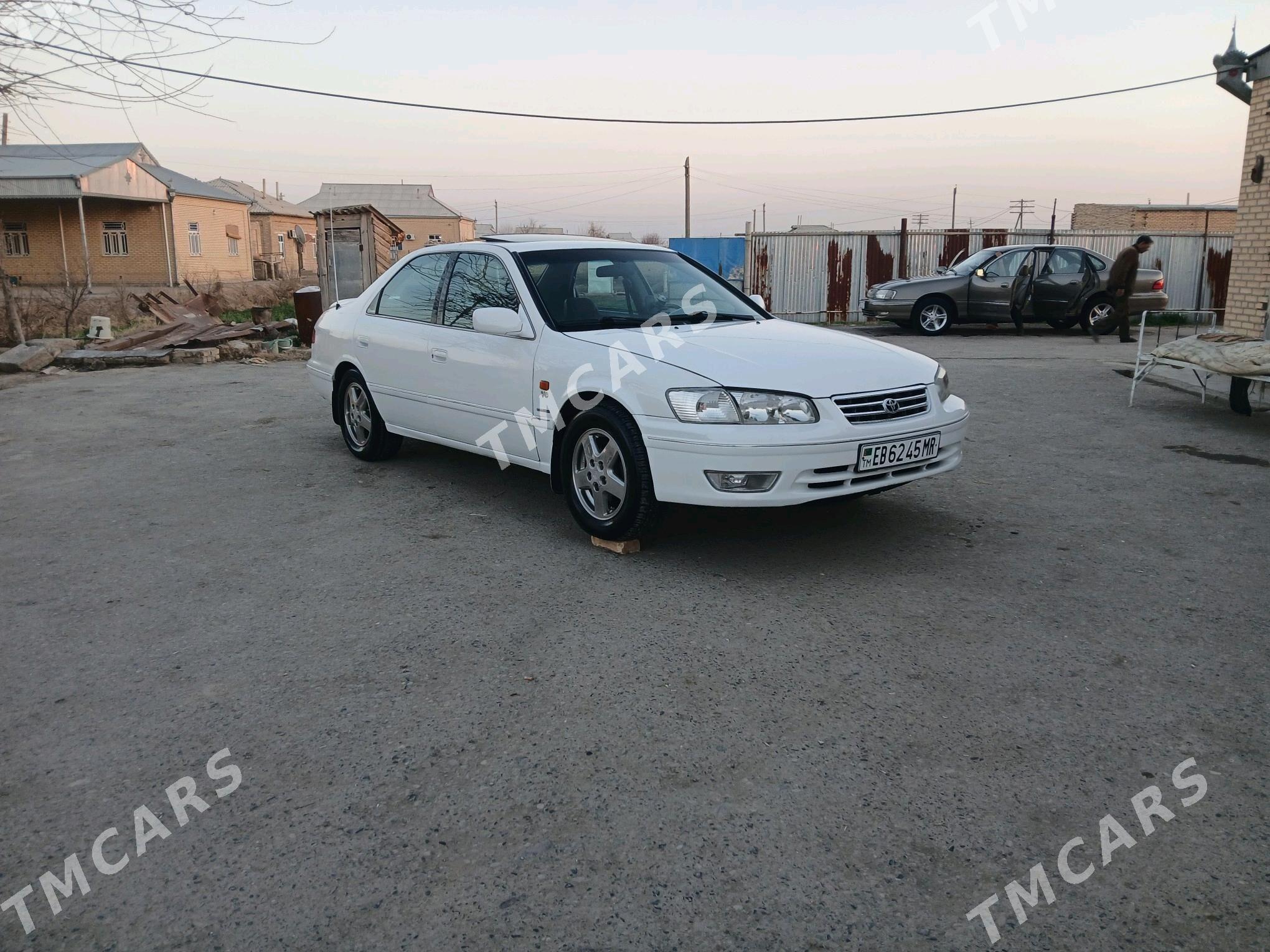 Toyota Camry 2000 - 150 000 TMT - Мары - img 7