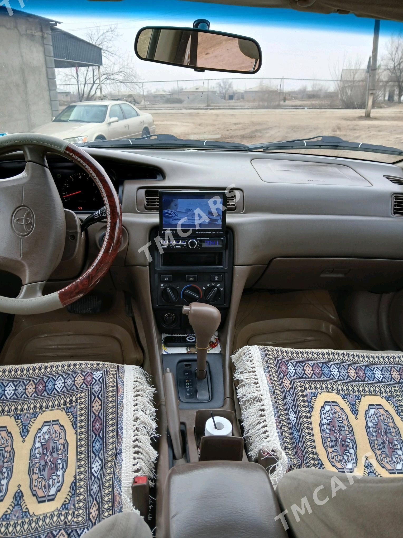 Toyota Camry 2001 - 145 000 TMT - Кёнеургенч - img 4