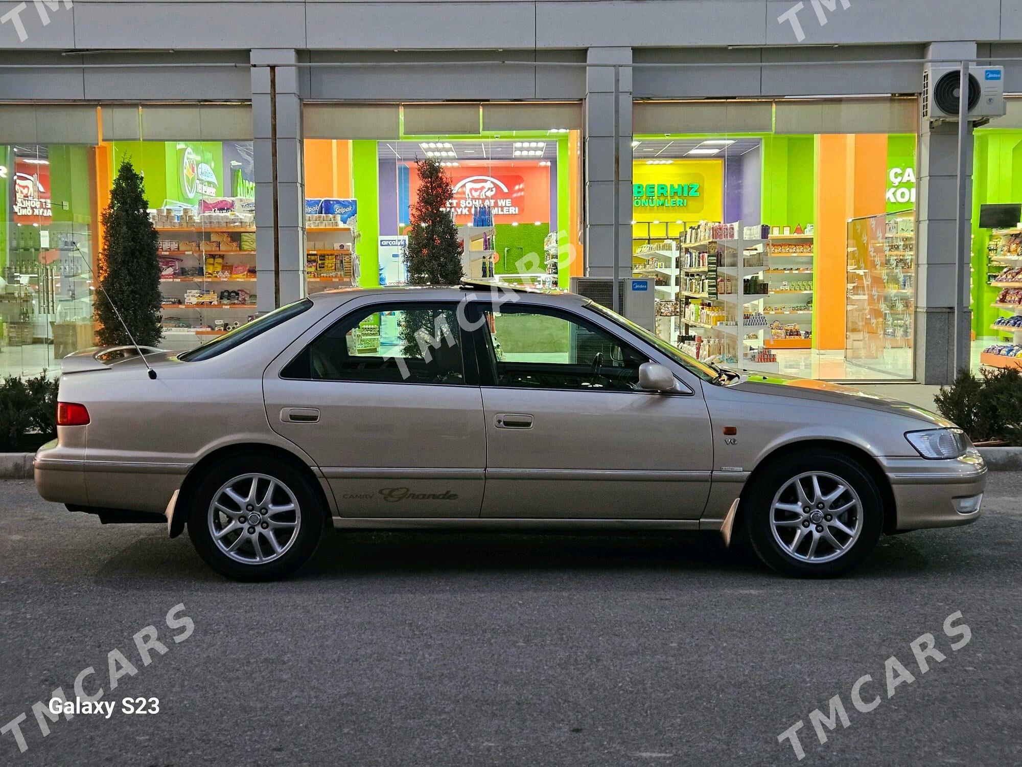 Toyota Camry 2000 - 205 000 TMT - Mary - img 5