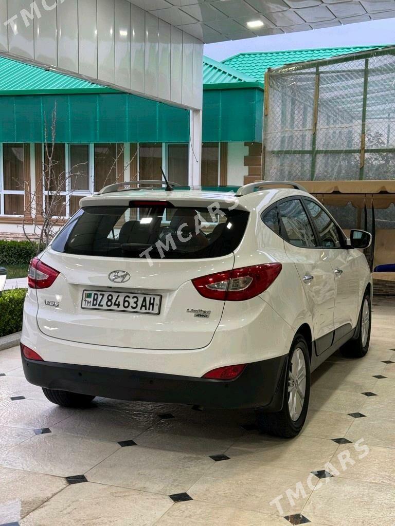 Hyundai IX35 2013 - 200 000 TMT - Арчабиль шаёлы - img 4