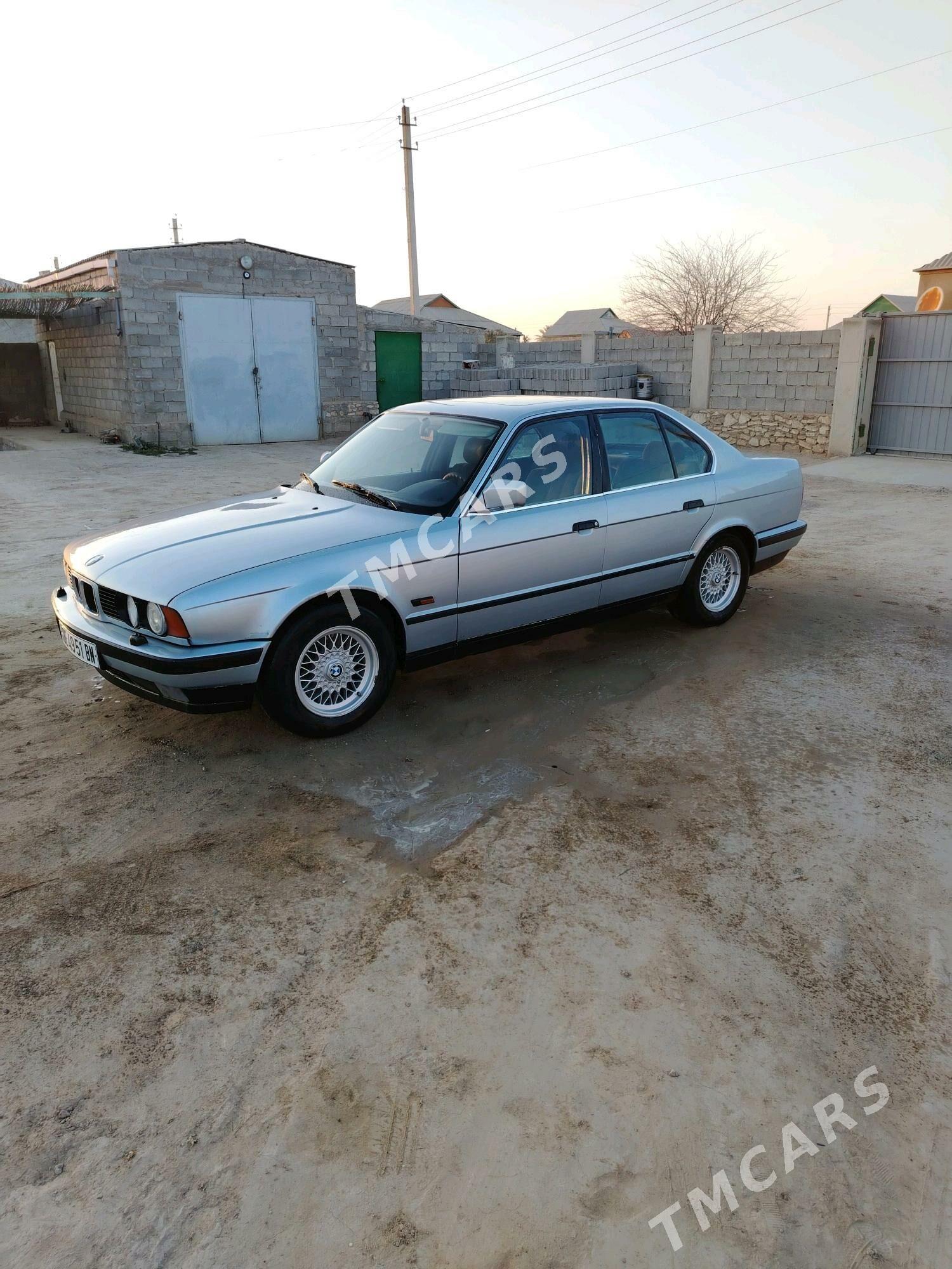 BMW 525 1991 - 52 000 TMT - Этрек - img 2