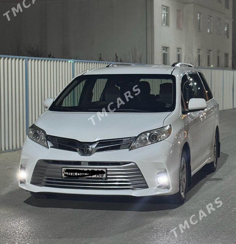 Toyota Sienna 2018 - 375 000 TMT - Aşgabat - img 3