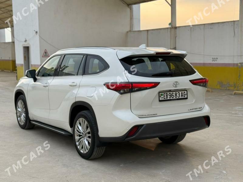 Toyota Highlander 2021 - 565 000 TMT - Ашхабад - img 3