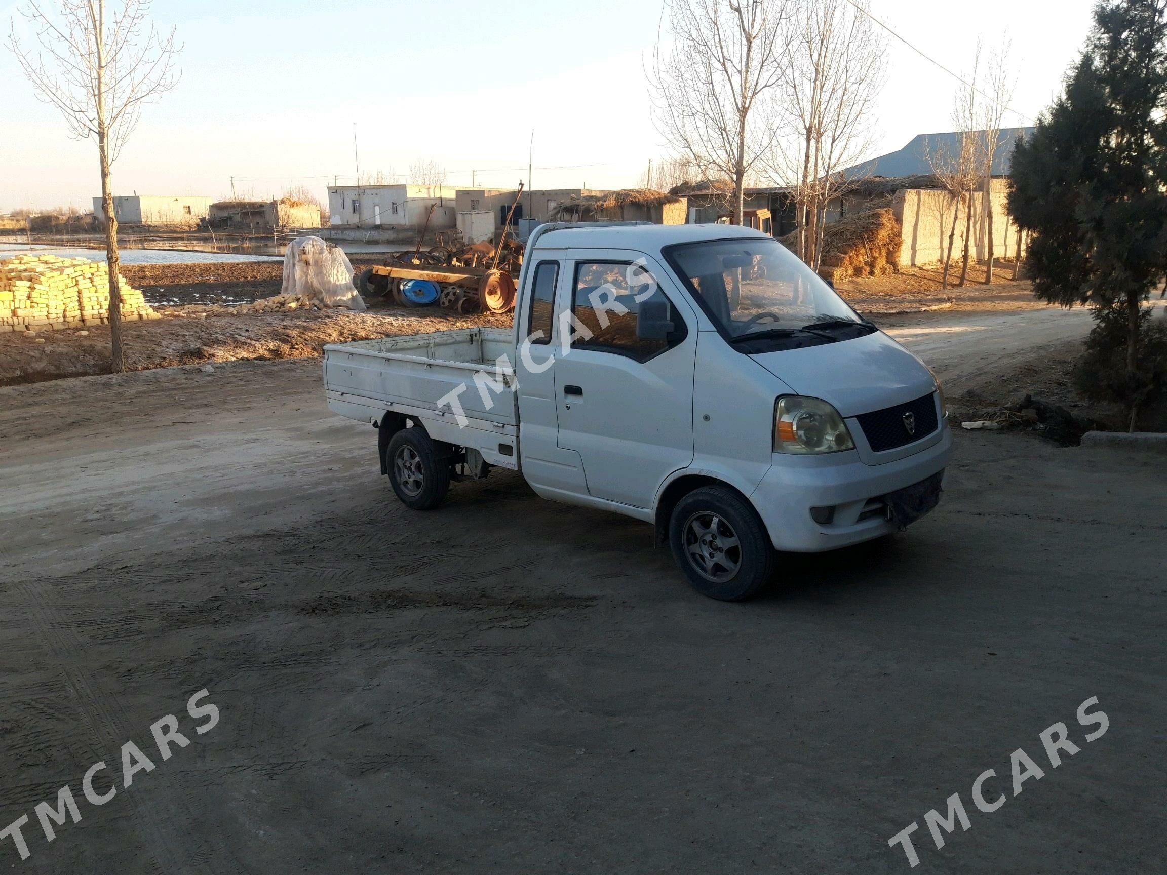 Kia Bongo 2013 - 65 000 TMT - Гурбансолтан Едже - img 3