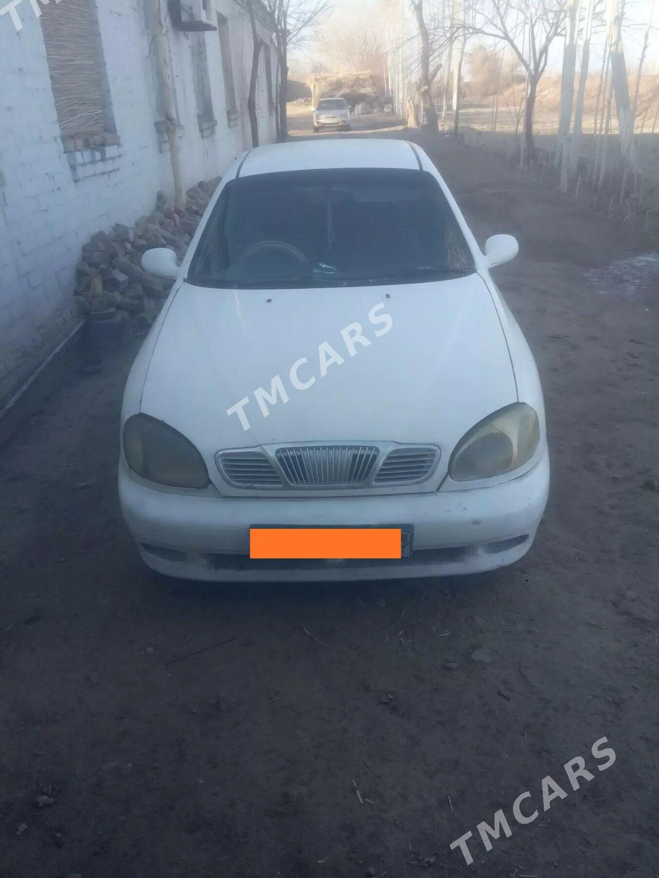 Daewoo Lanos 1998 - 10 000 TMT - Кёнеургенч - img 2