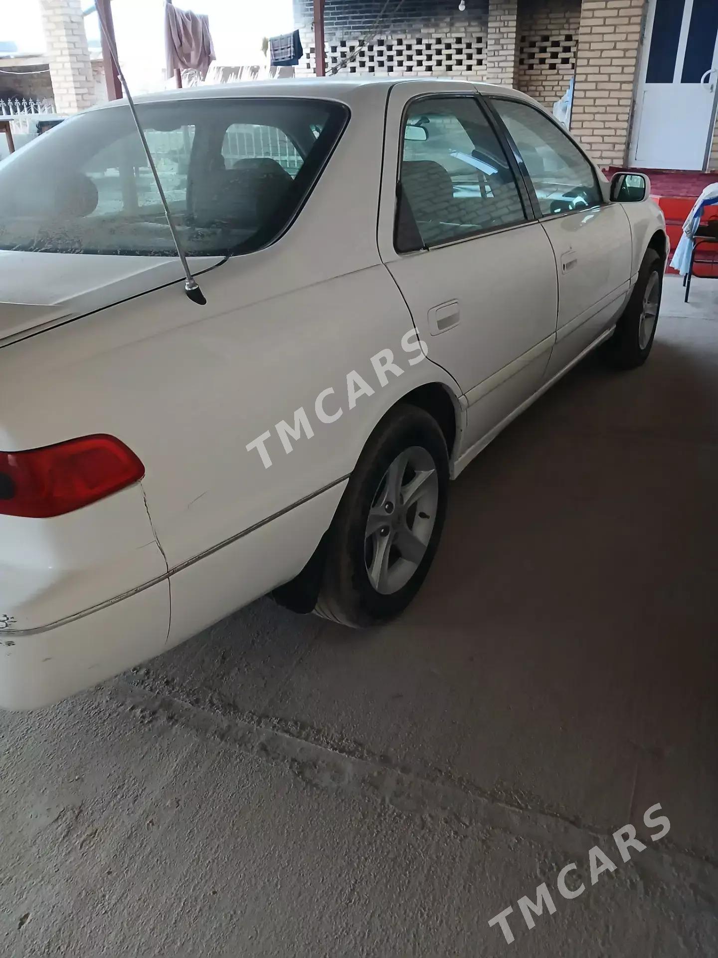 Toyota Camry 2001 - 120 000 TMT - Керки - img 3