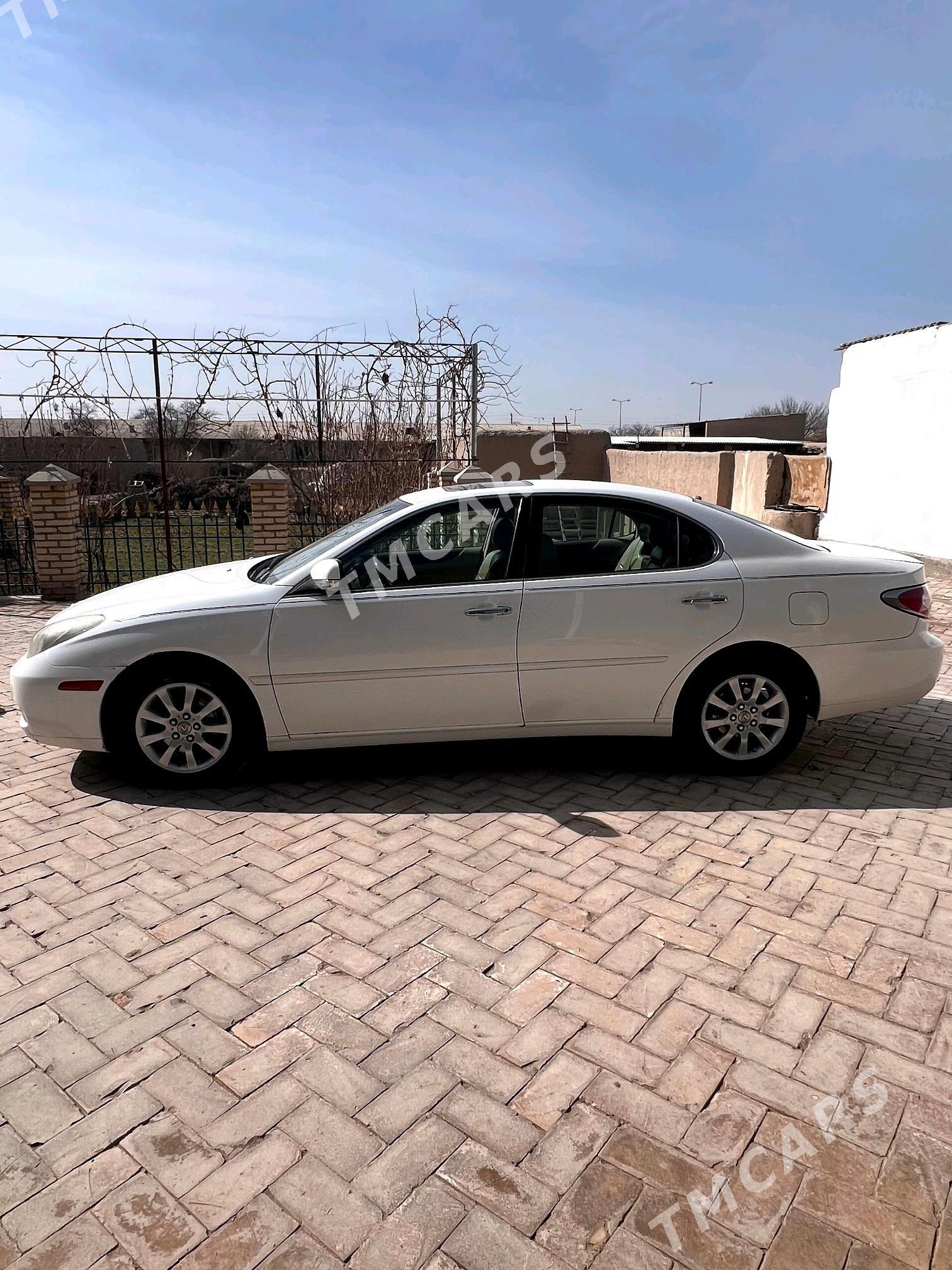 Lexus ES 300 2003 - 155 000 TMT - Халач - img 3