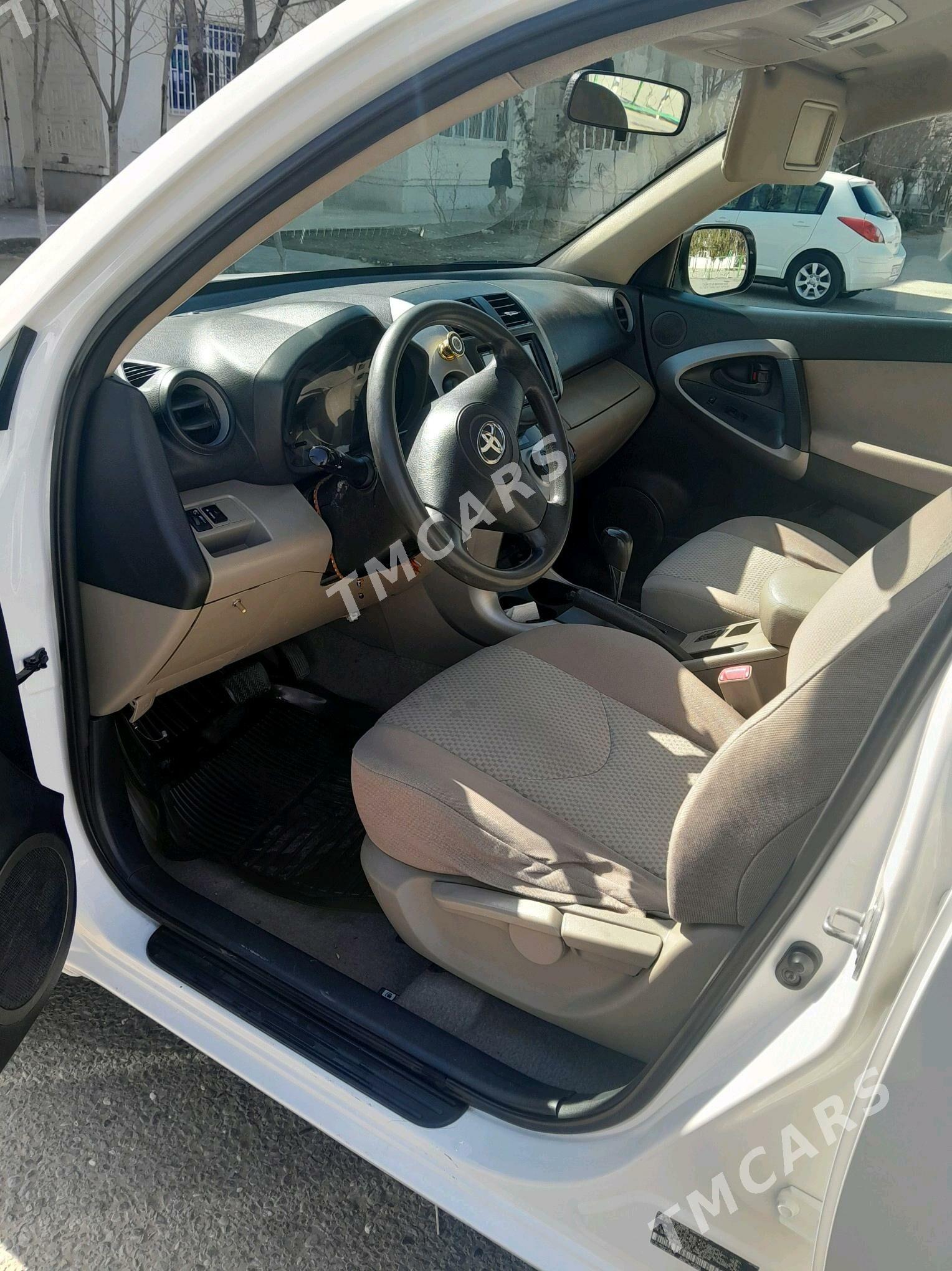 Toyota RAV4 2006 - 135 000 TMT - Aşgabat - img 4