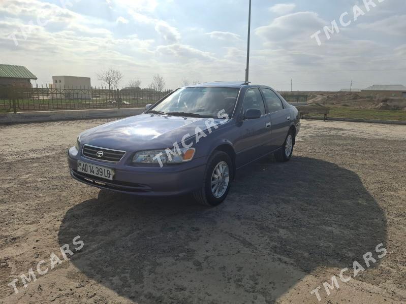 Toyota Camry 2000 - 140 000 TMT - Халач - img 3