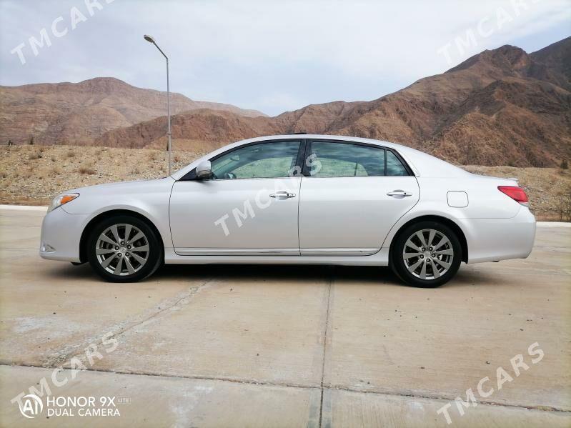 Toyota Avalon 2011 - 310 000 TMT - Балканабат - img 3