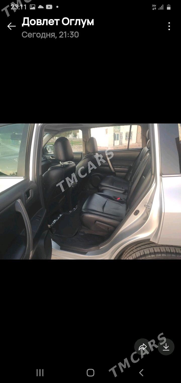 Toyota Highlander 2011 - 310 000 TMT - Дянев - img 10