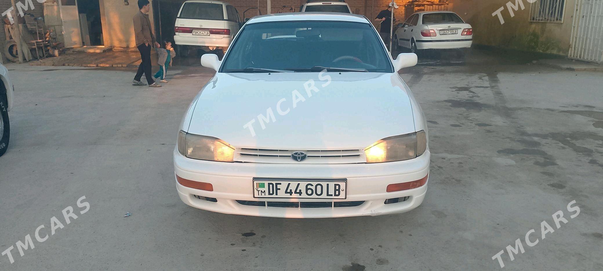 Toyota Camry 1992 - 75 000 TMT - Халач - img 2