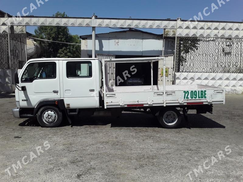 Nissan Canter 2004 - 150 000 TMT - Türkmenabat - img 4