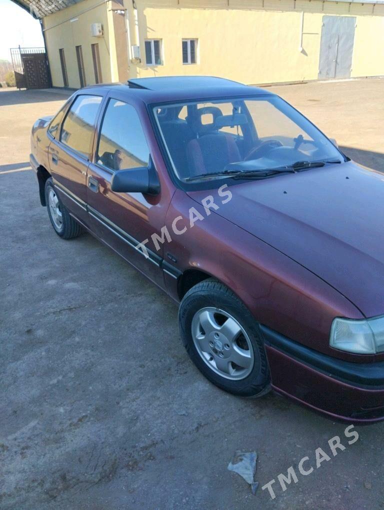 Opel Vectra 1993 - 40 000 TMT - Дашогуз - img 5