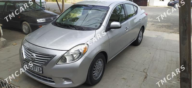 Nissan Versa 2012 - 100 000 TMT - Туркменабат - img 2