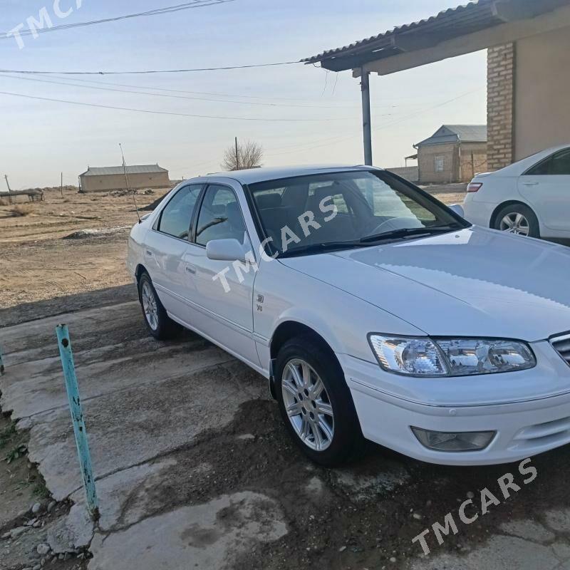 Toyota Camry 2000 - 150 000 TMT - Серахс - img 3