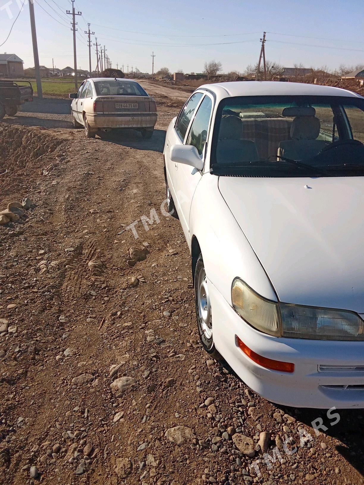 Toyota Corolla 1996 - 50 000 TMT - Бабадайхан - img 4