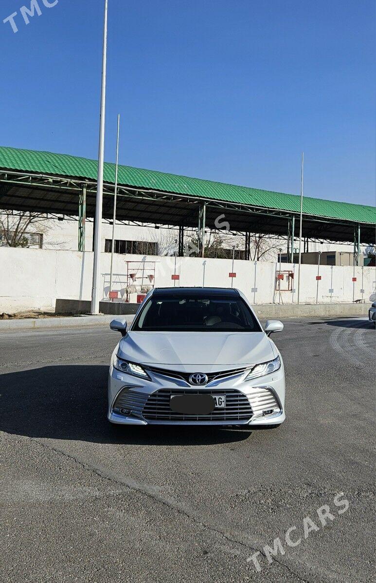 Toyota Camry 2023 - 628 000 TMT - Ашхабад - img 3