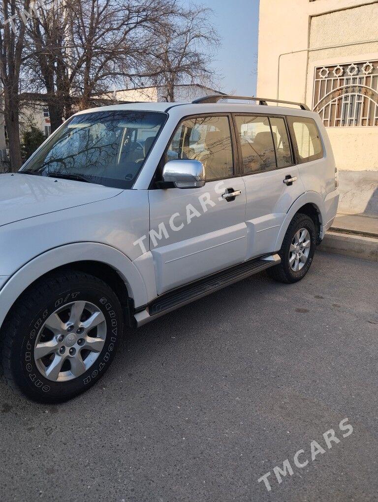 Mitsubishi Pajero 2013 - 250 000 TMT - Ашхабад - img 5