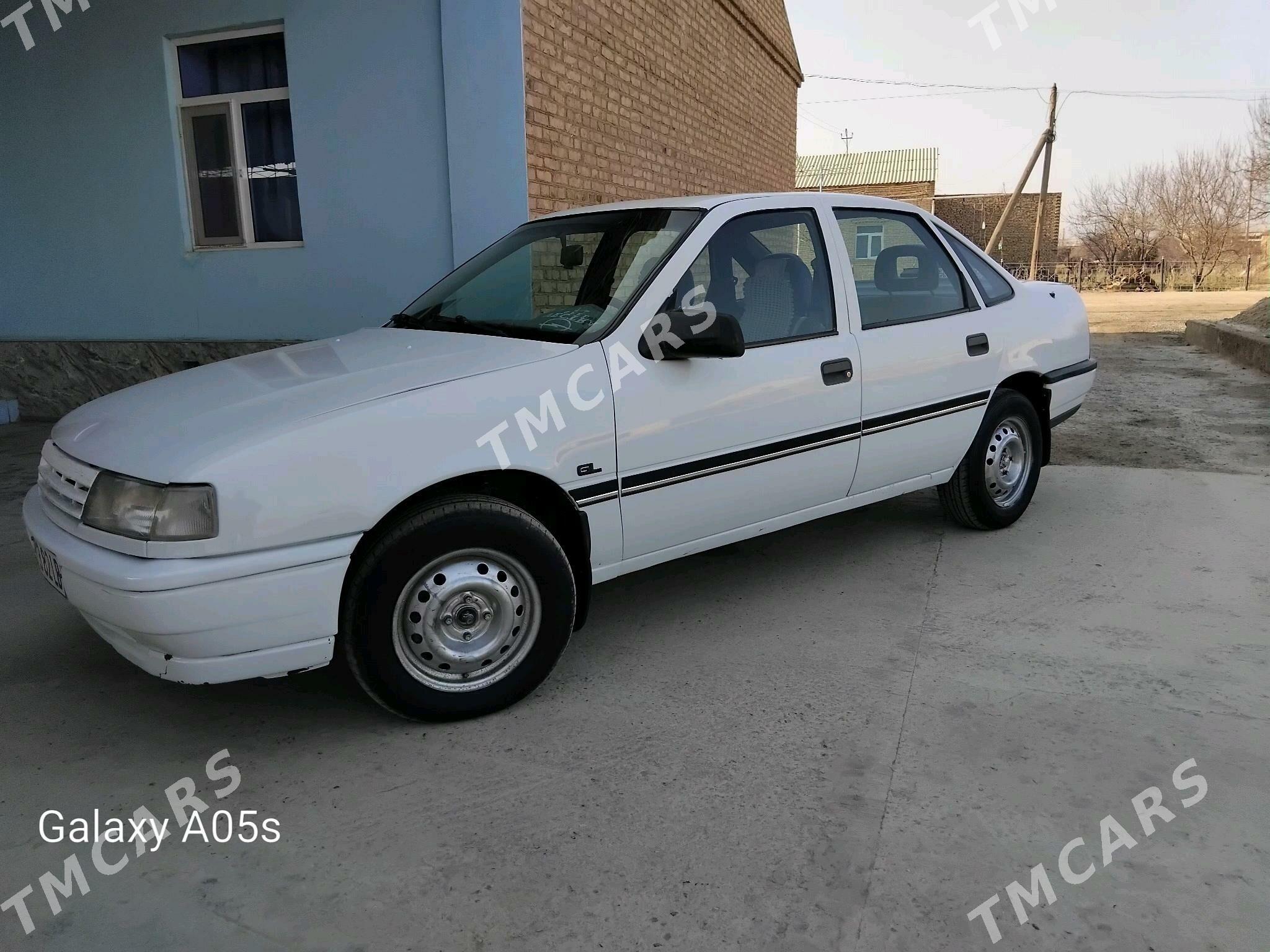 Opel Vectra 1992 - 27 000 TMT - Саят - img 4