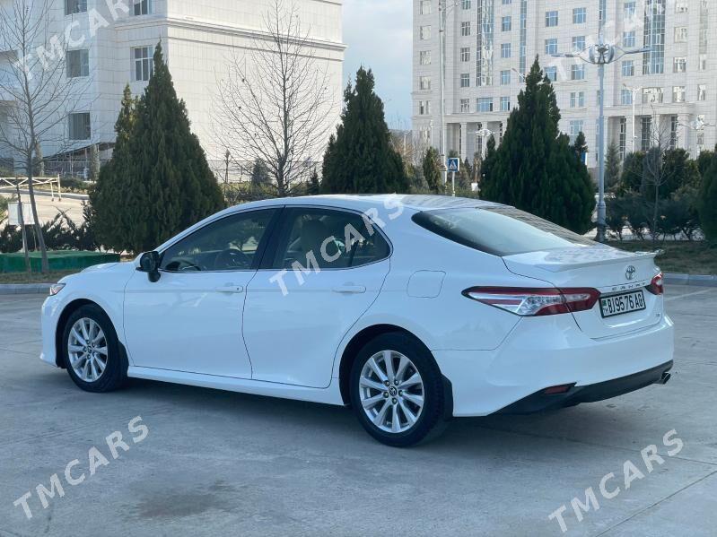 Toyota Camry 2018 - 310 000 TMT - Ашхабад - img 8