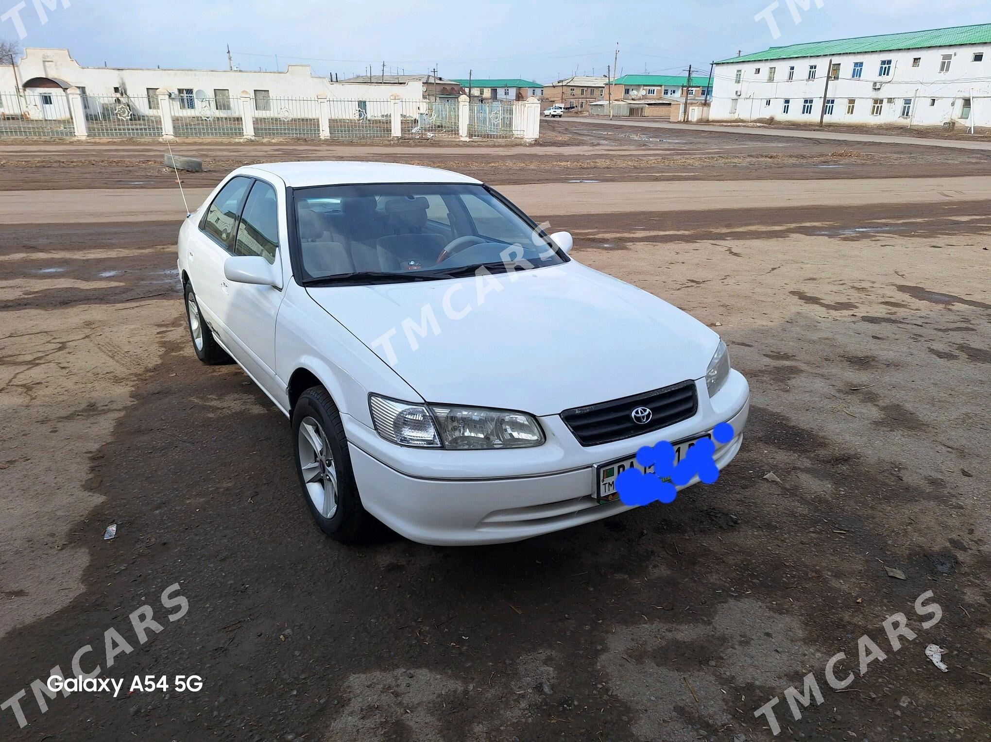 Toyota Camry 1999 - 119 000 TMT - Губадаг - img 2