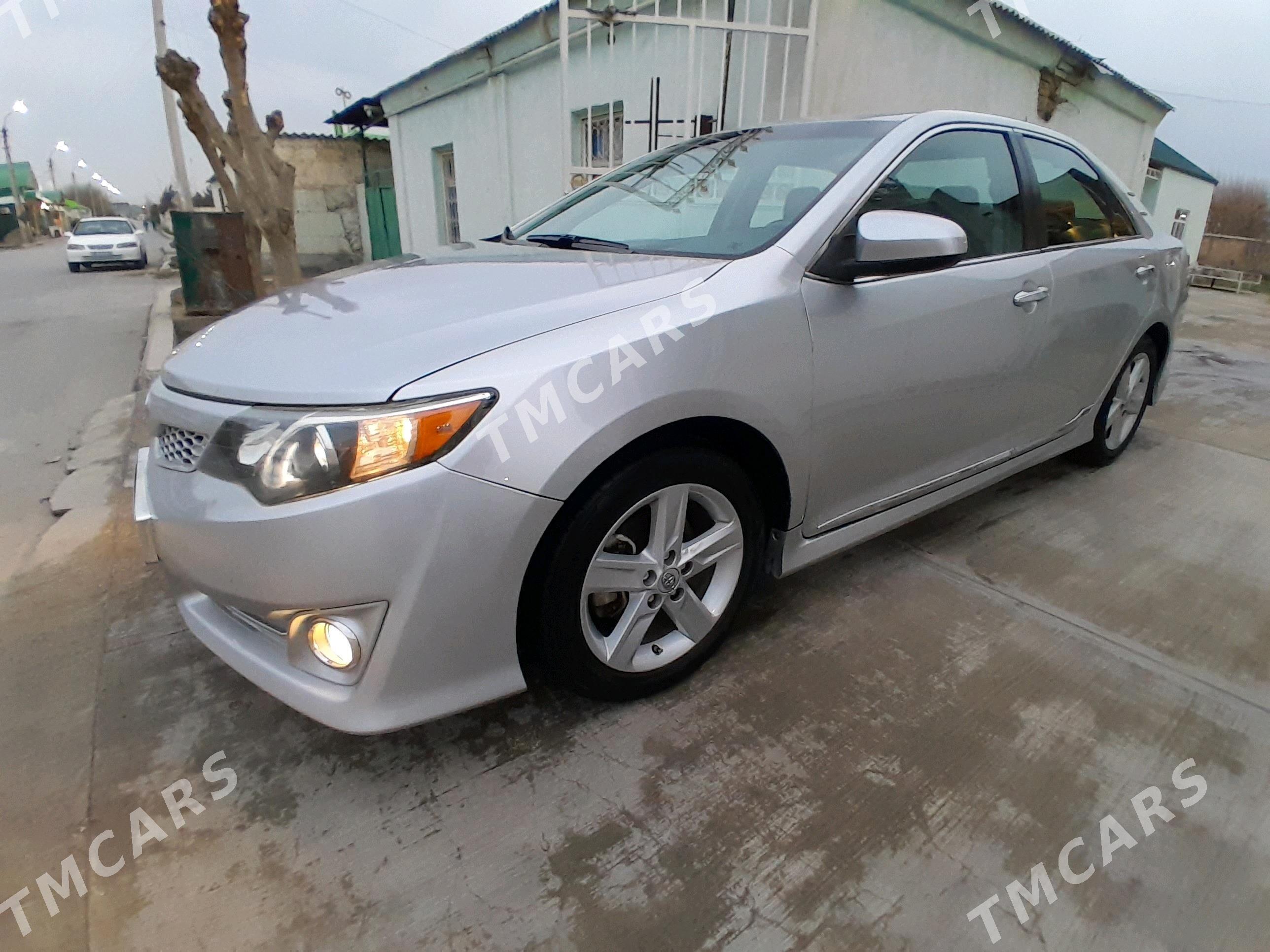 Toyota Camry 2012 - 204 000 TMT - Гёкдже - img 3