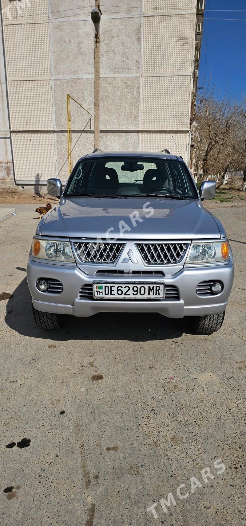 Mitsubishi Montero Sport 2004 - 160 000 TMT - Türkmenabat - img 4