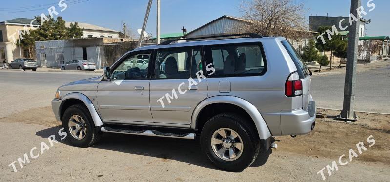 Mitsubishi Montero Sport 2004 - 160 000 TMT - Туркменабат - img 6