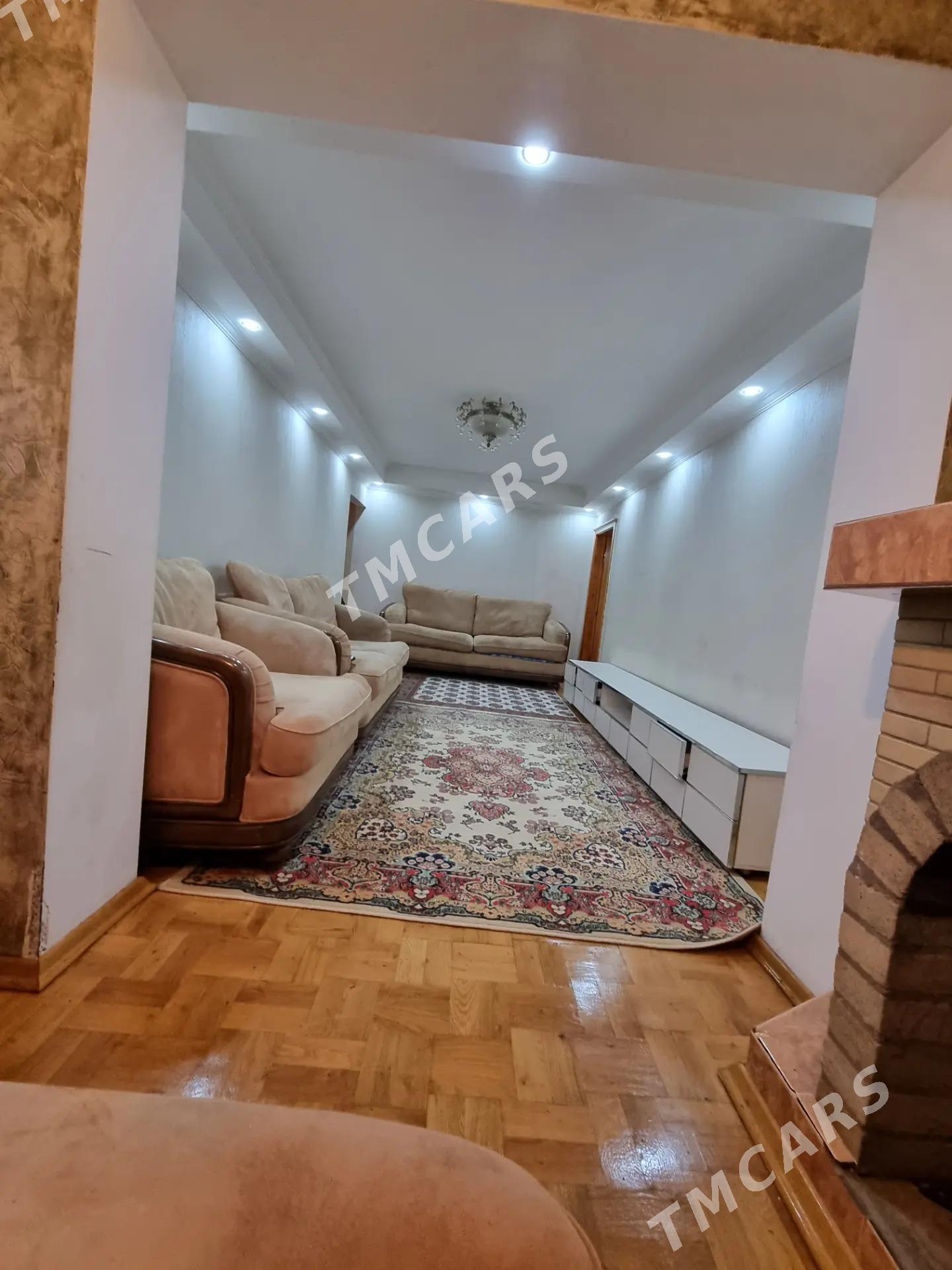 6 mkr 4/1  et 2 komnat - 1 мкр - img 1