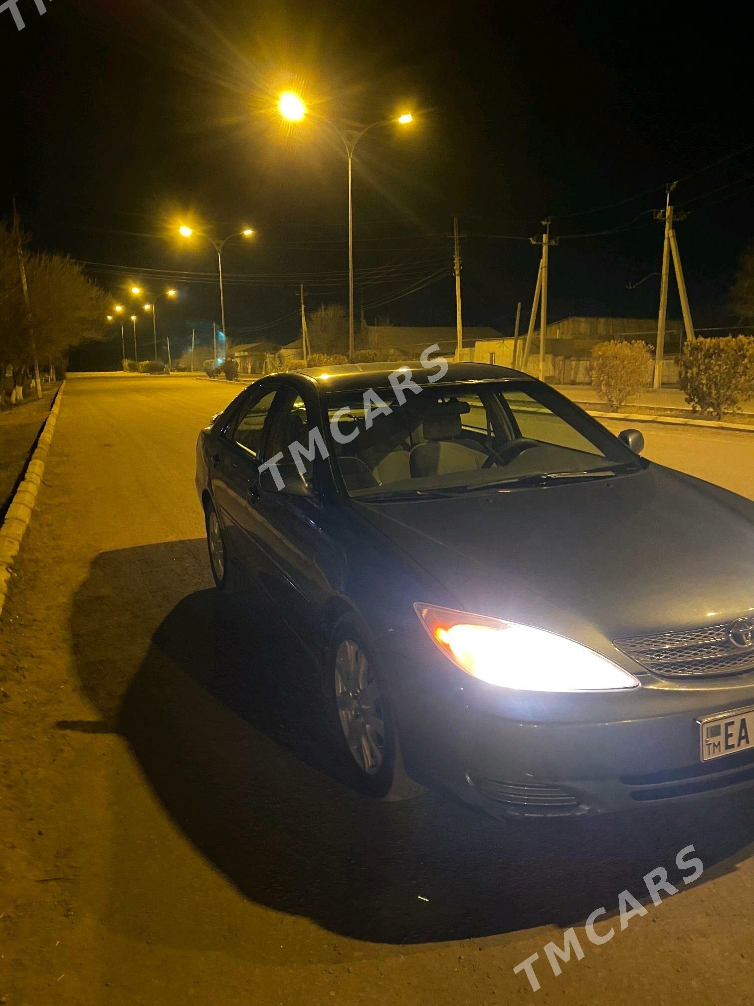 Toyota Camry 2003 - 140 000 TMT - Köneürgenç - img 2