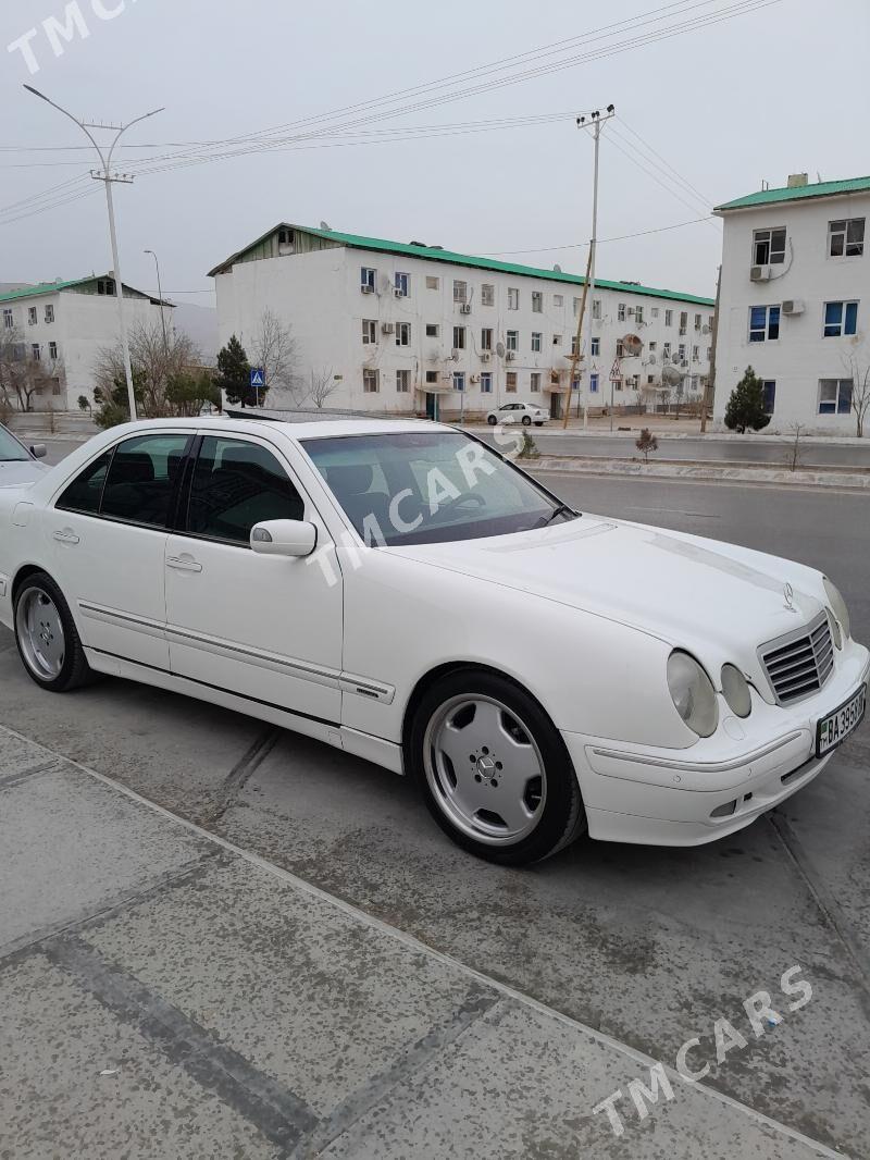 Mercedes-Benz E320 2001 - 100 000 TMT - Балканабат - img 5