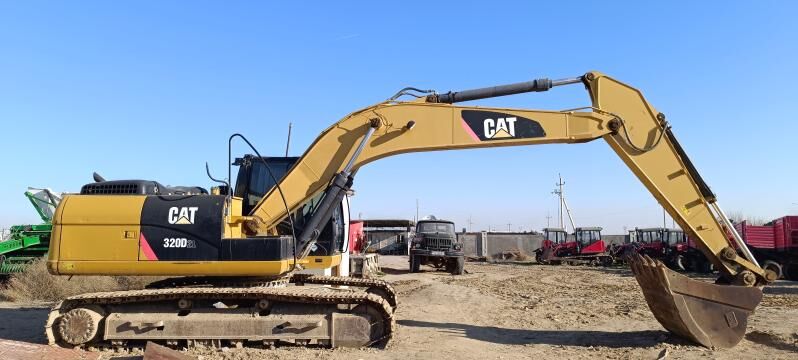 Caterpillar Excavator 2014 - 1 050 000 TMT - Ашхабад - img 4