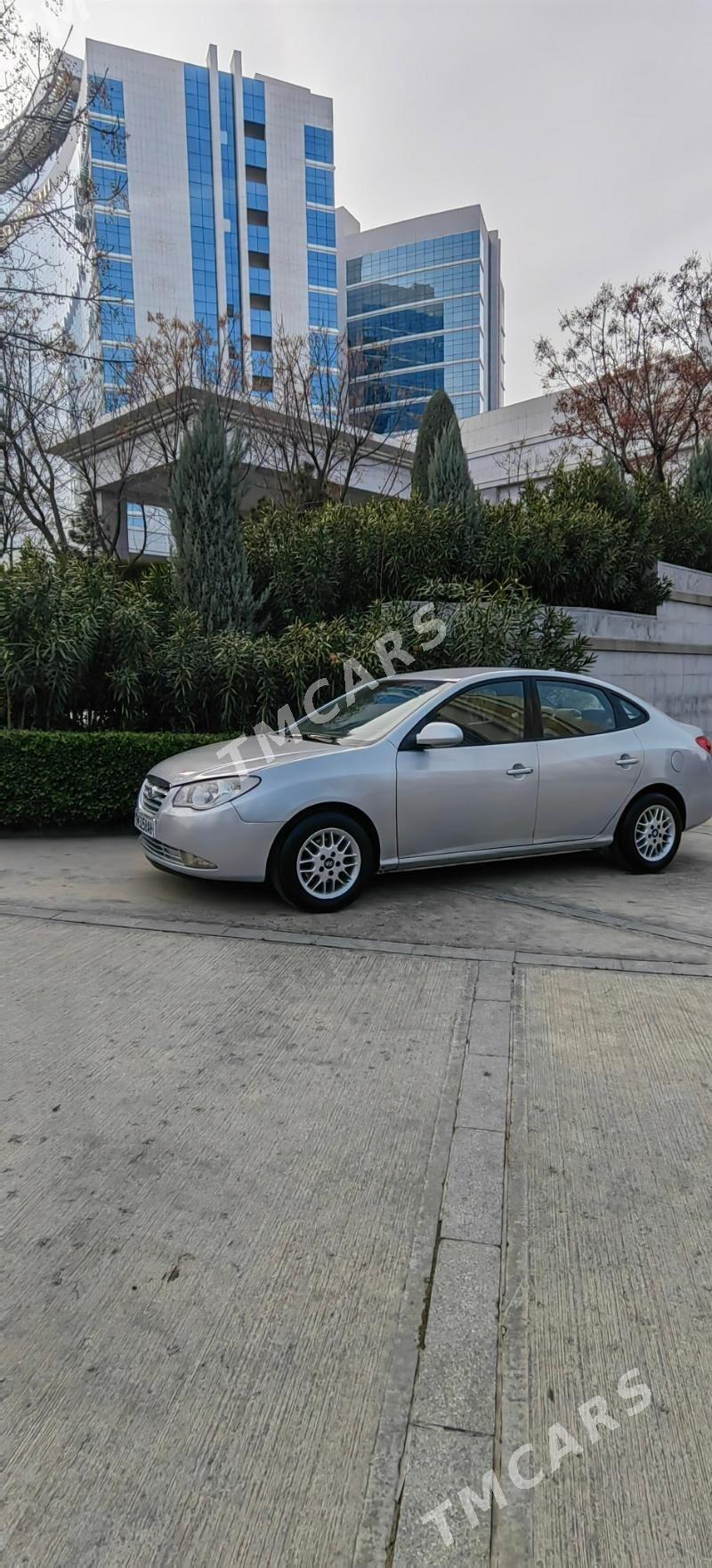 Hyundai Elantra 2009 - 115 000 TMT - Ак-Бугдайский этрап - img 5