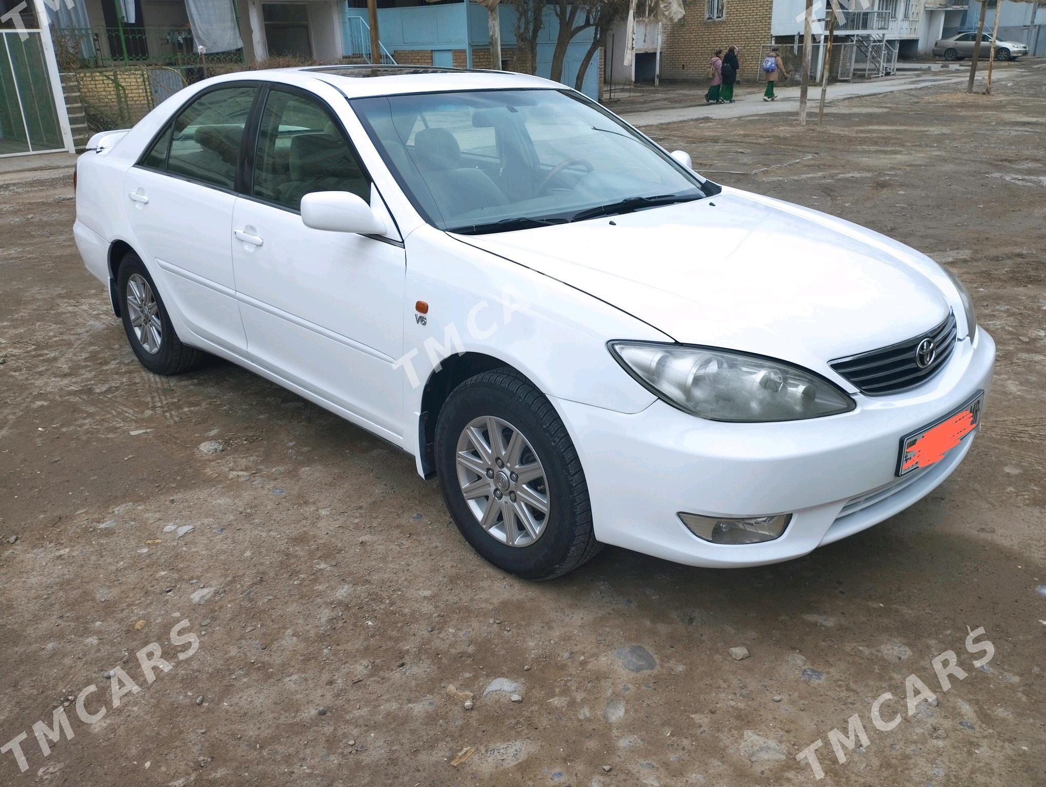 Toyota Camry 2004 - 170 000 TMT - Mary - img 2