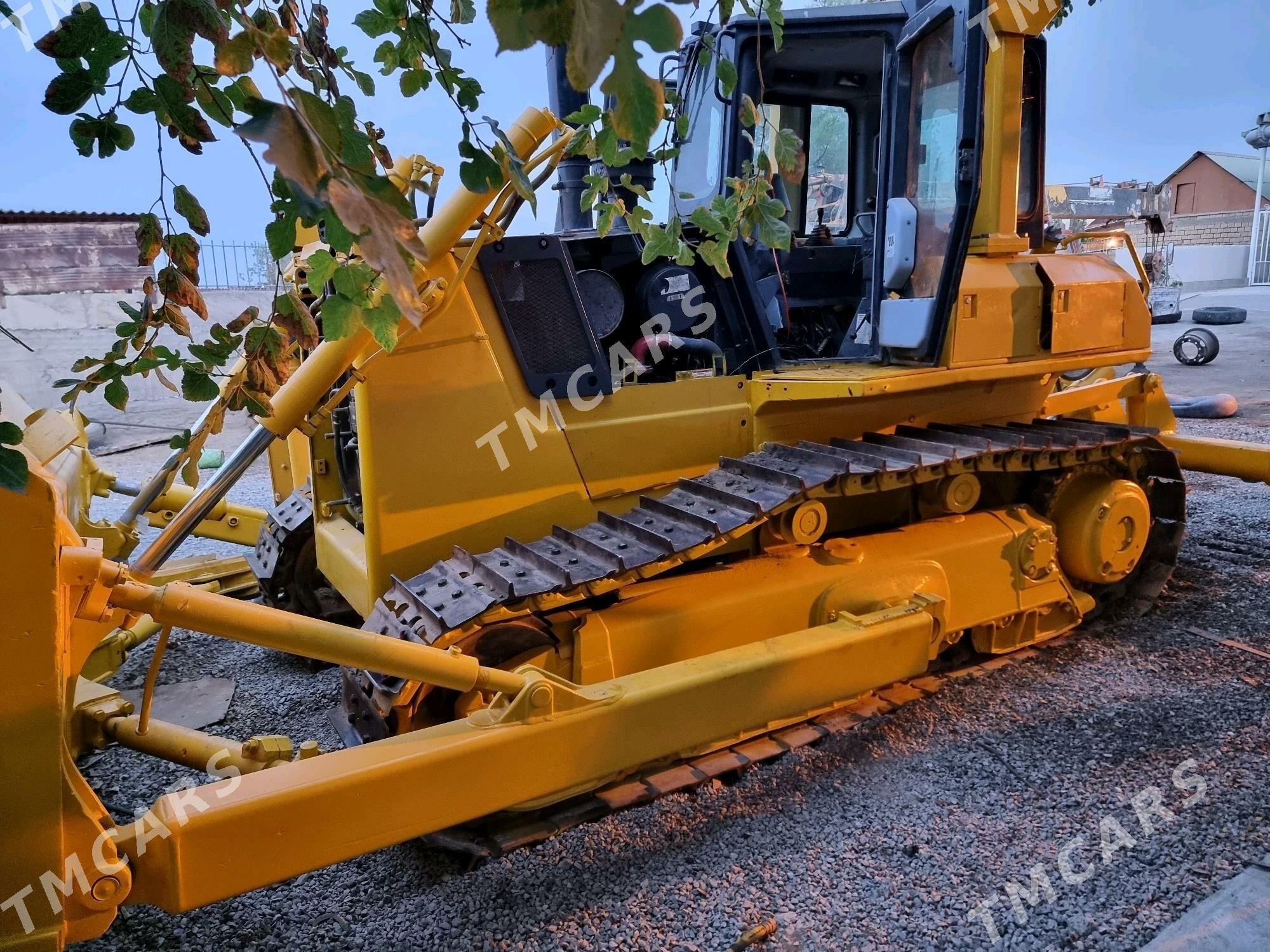 Komatsu D65PX-17 2008 - 690 000 TMT - Гарадамак Шор - img 6