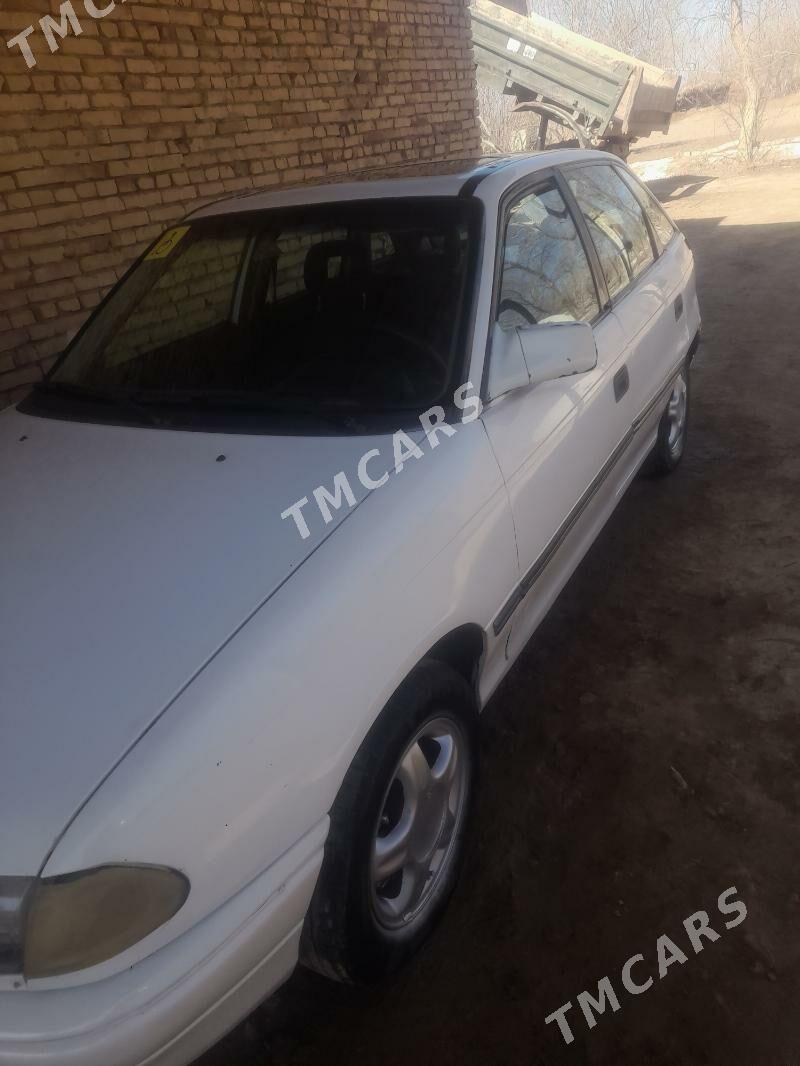 Opel Antara 1993 - 26 000 TMT - Губадаг - img 2
