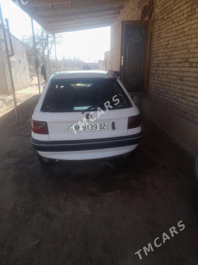 Opel Antara 1993 - 26 000 TMT - Губадаг - img 5