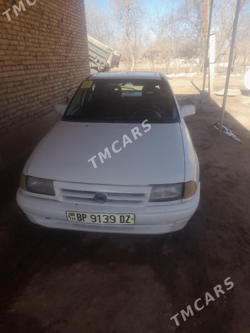 Opel Antara 1993 - 26 000 TMT - Губадаг - img 4