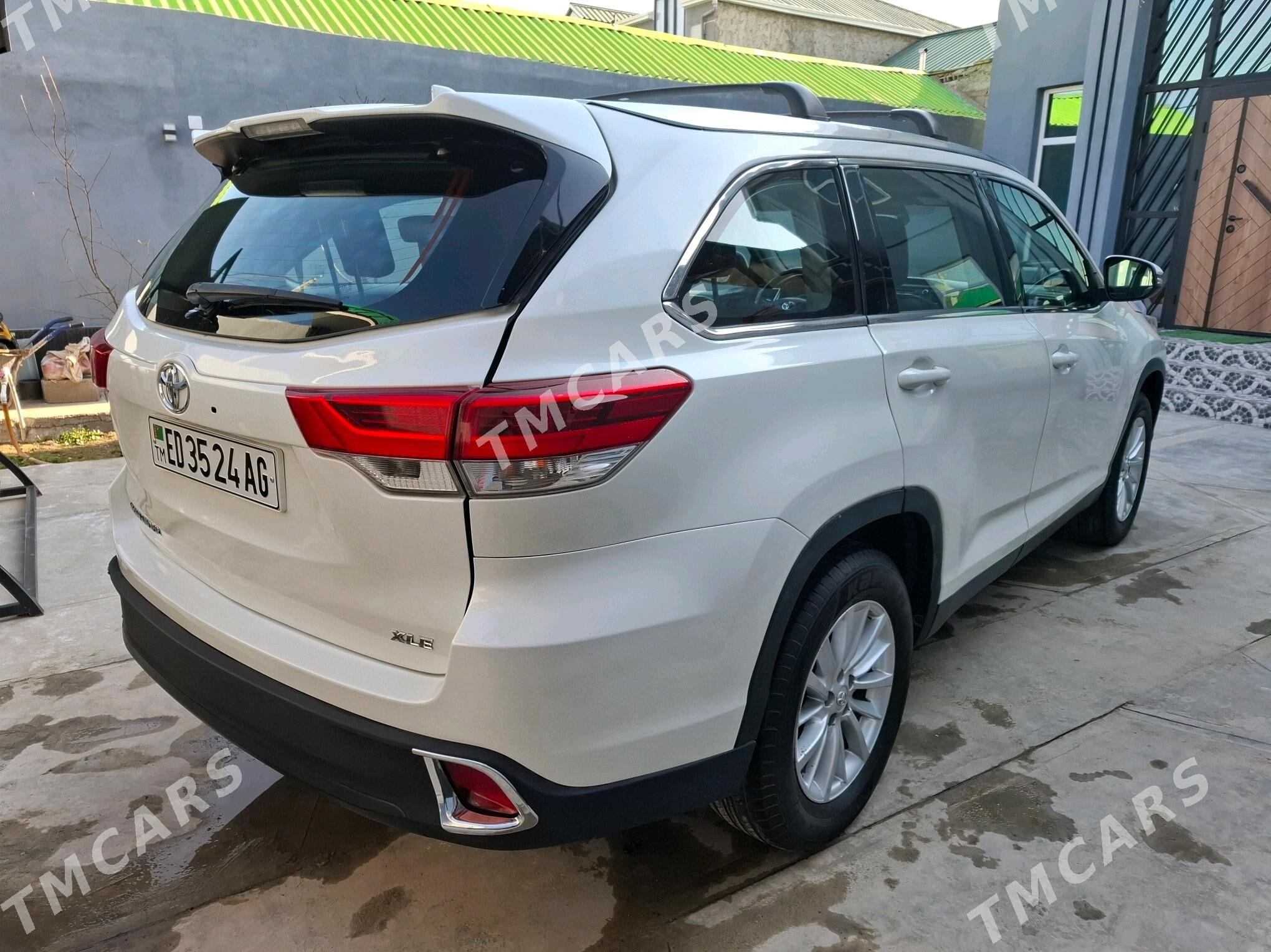 Toyota Highlander 2019 - 423 000 TMT - Aşgabat - img 2