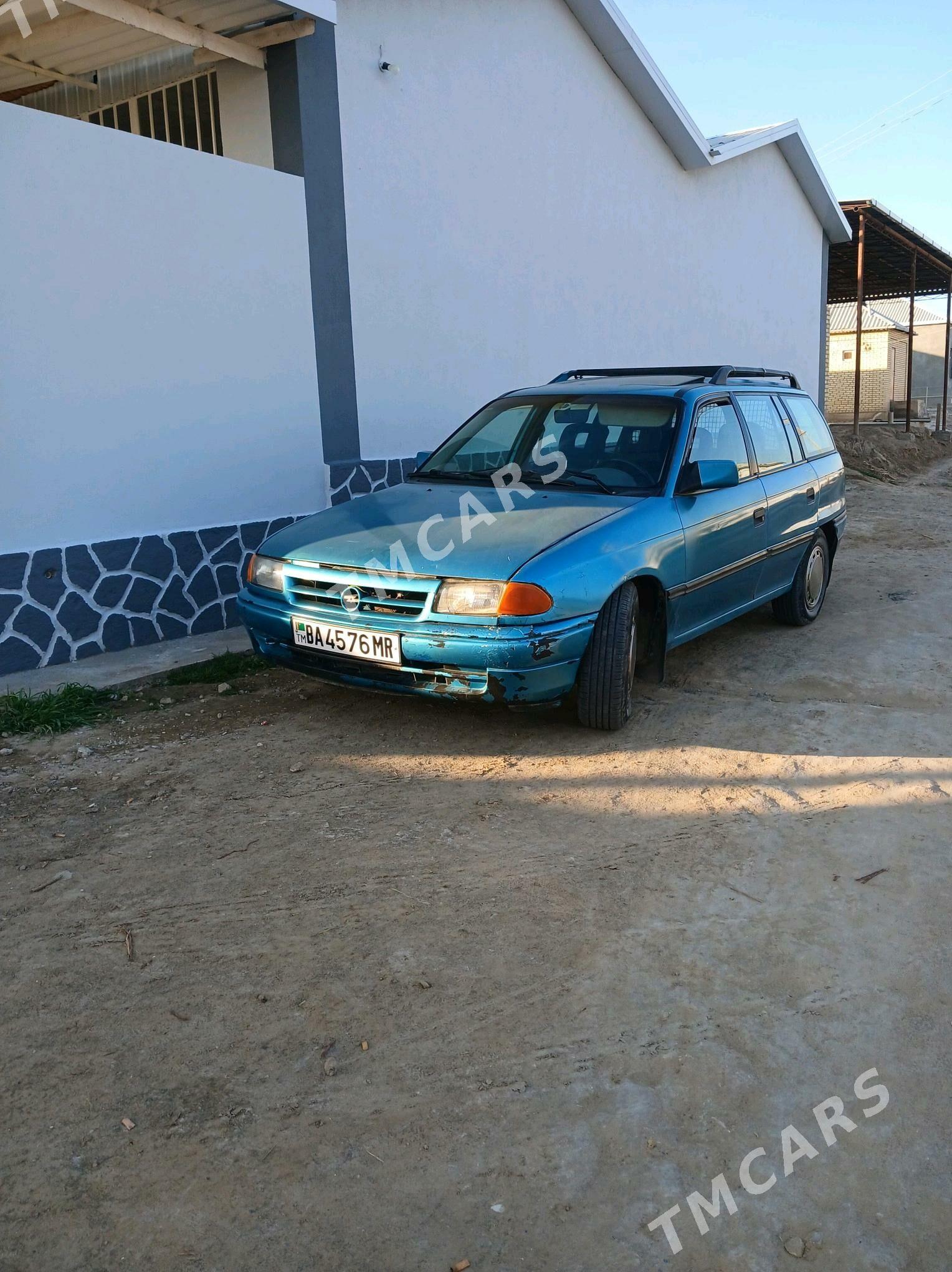 Opel Astra 1995 - 35 000 TMT - Мары - img 4