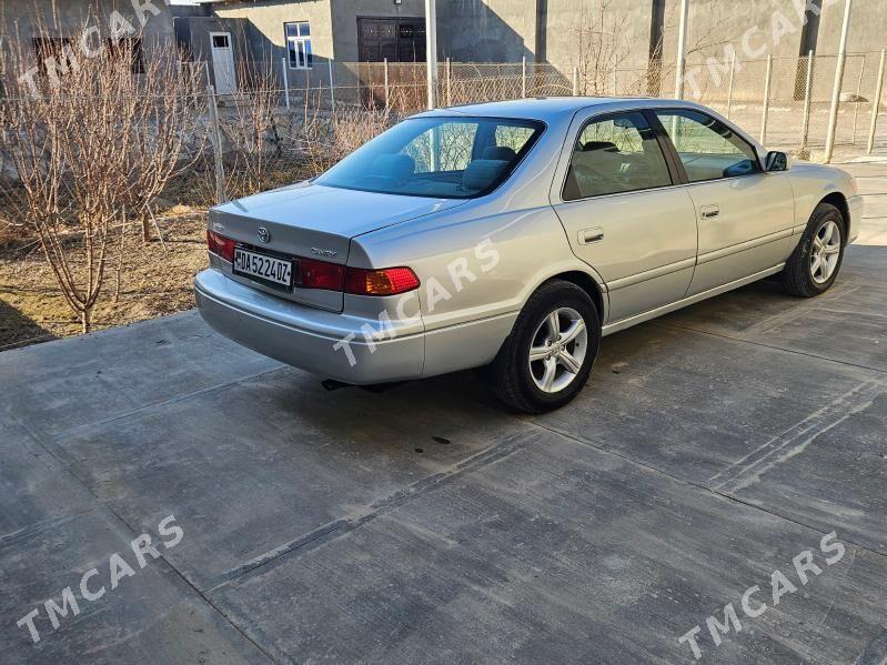 Toyota Camry 2001 - 142 000 TMT - Köneürgenç - img 7